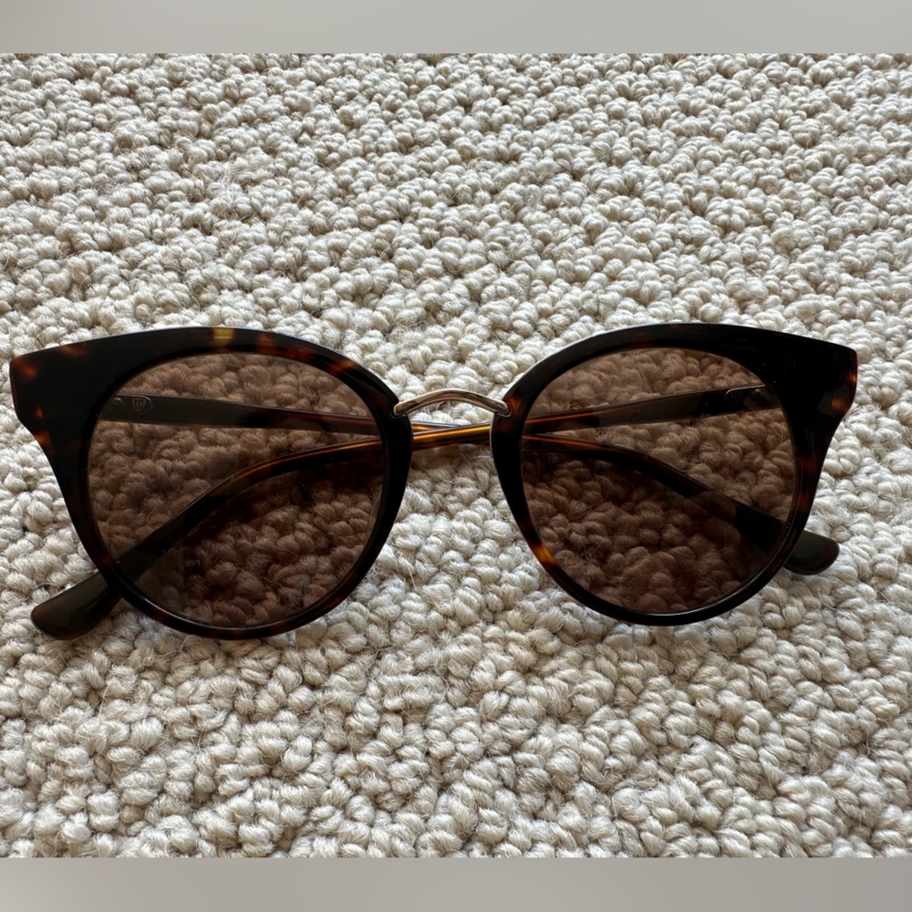 Women’s Dita Sunglasses - Reckless Tortoise
